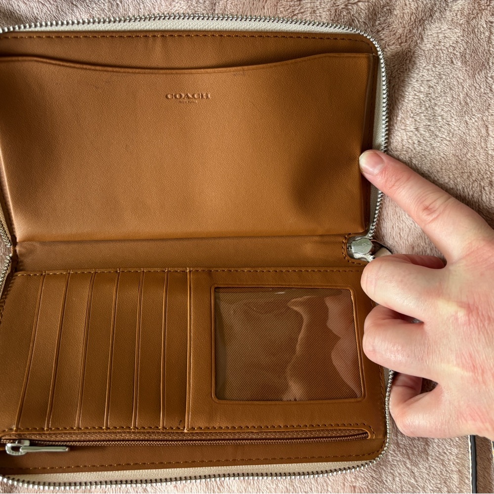 Coach Dempsey Carryall in Signature Jacquard with Rainbow Strip & Patch Pride - Picture 14 of 14